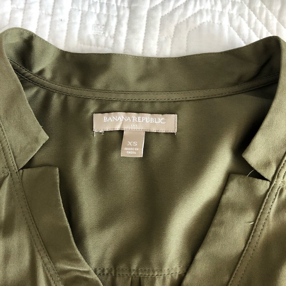 Banana Republic XS blouse - Picture 8 of 8